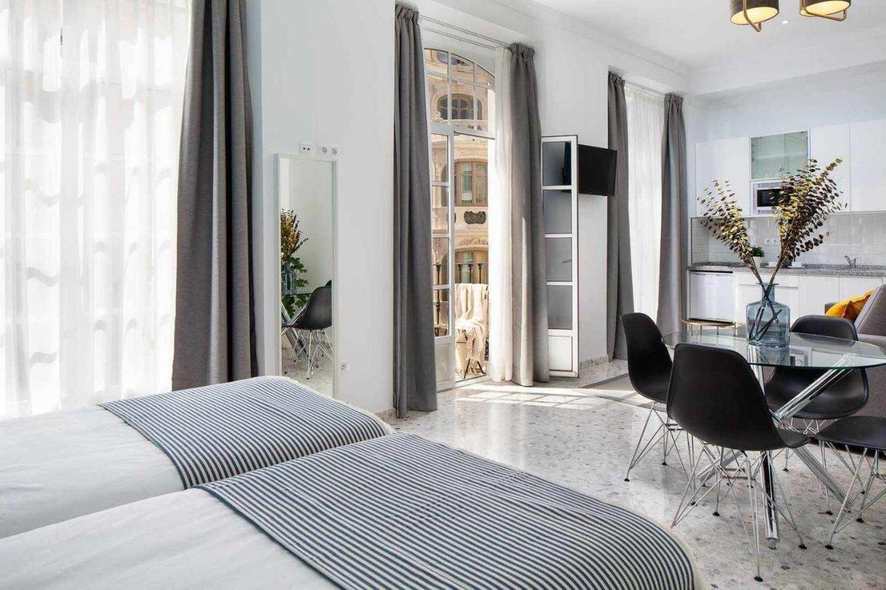 Wanderlust Malaga Apartamentos 3 Экстерьер фото